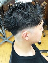 ベル(BELL)&nbsp;刈り上げツーブロック★0mm★【BELL桜新町/用賀】