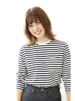 イグレックビス(igrek bis) IGREKBISジグザグバング×ブルージュ×3Dカラー×ミニマムボブ