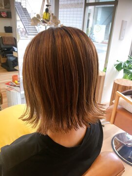 アットウィムヘアー(at whim hair) キリッパボブ