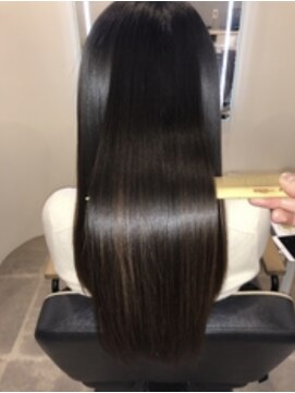 アールサロン オカザキ(Rr salon.OKAZAKI) ミルキーアクアミネコラトリートメント