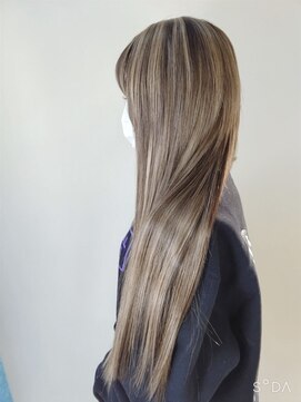 ウィット アンド ラファム Wit &La Famme シールエクステでは絶対無理は色のブレンド