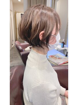 ボニークチュール(BONNY COUTURE) 大人女子 ショートボブ レイヤーショート 30代40代50代60代