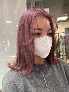 ヘアーアンドメイク ビス(HAIR&MAKE bis) 髪色に迷ったら、、圧倒的人気ピンクカラー☆【多田　華歌】