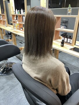 パム 恵比寿(PAM.) 伸ばしかけボブ