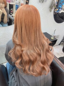 ラビス(Lovis) ハッシュカット/フルバング/似合わせカット/レッドブラウン