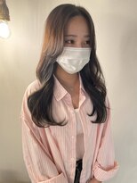 ココルアナ(coco luana)&nbsp;オリーブカラー/韓国/前髪カット/髪質改善