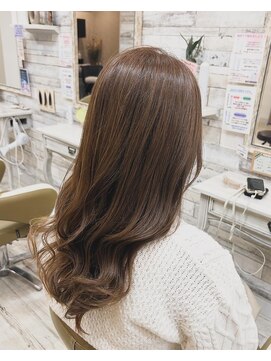 フゥカ 売市店(fuka) ナチュラルベージュカラー