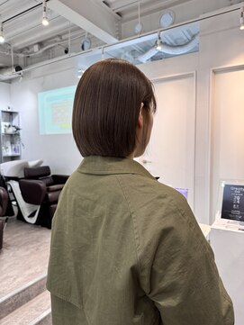 ロカ 表参道(loka) ミニボブ/ラベンダーベージュ[表参道/ブリーチ/ハイライト]Mai