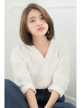 ヒグチ HILLS店(HIGUCHI) クールな印象の大人女子ボブ