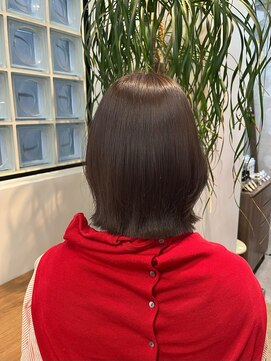 ナインスフロア(9NINTH FLOOR) くびれミディアム/伸ばしかけボブ/外ハネ/透明感マロンベージュ