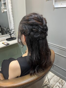 オーガスト ヘア ネイル(AUGUST hair nail) お呼ばれハーフアップ