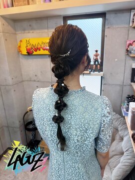 ラグズ 茅ヶ崎(LAGUZ) 【ヘアセット】 上品で可愛いパールアクセ付き編みおろし 茅ヶ崎