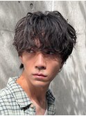 緩め波巻きスパイラルパーマシャドウパーマメンズウルフカット