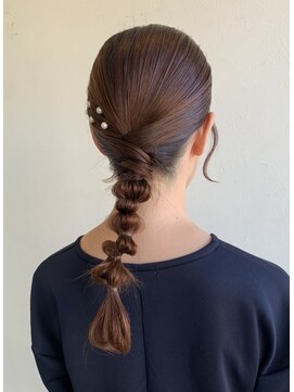 イタクラ 赤道店 (ITAKURA) タイトポニー/あみおろし/ヘアセット/ヘアアレンジ