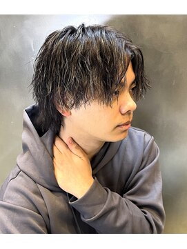 ノイセル(Noisyle) ☆センタパートウルフ×スパイラルパーマ×ホワイトメッシュ