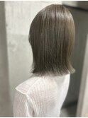 イメチェンヘアスタイルホワイトブロンド外ハネボブ美髪のススメ