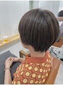 丸みショート/アッシュグレージュ