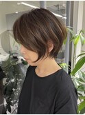くびれショートボブ40代50代グレイカラー白髪染め白髪ぼかし