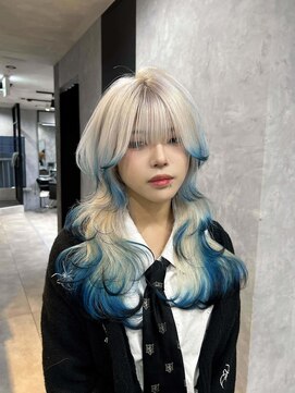 フィーネ(Fi-Ne) エクステで作る強めデザインカラー