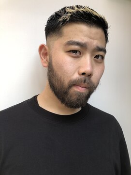 ブラウンズ(BROWNS) フェードカット×デザインカラー