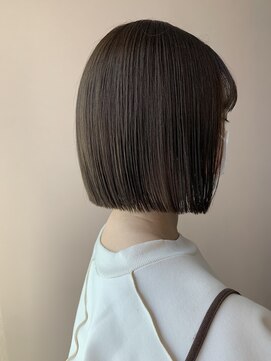 ハブ(hub) 【天神今泉】ぱつっとボブ