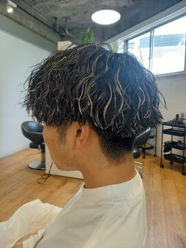 リッシュグランデ(riche GRANDE by CHANDEUR) メンズパーマ