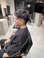 イズ(iss)&nbsp;[Mizuki指名限定]カール感強めツイストスパイラルパーマ