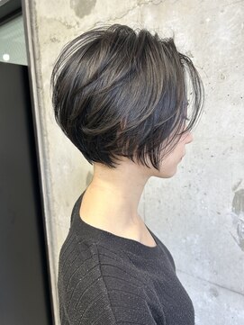 アルマヘア(Alma hair) 前下がりショート