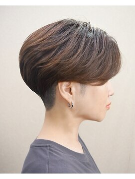 ヘアスタジオヘーフリヒ(HAIR STUDIO HoFLICH) 浜松ショート/浜松ショートが上手/浜松カットが上手/40代髪型
