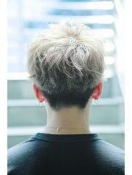 リップス 大宮(LIPPS) ショートレイヤー　無造作ショート　スパイラル