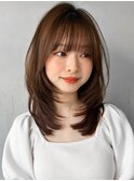 外ハネボブ艶感ナチュラルカールホワイトグレージュセミディ