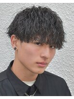 フリーク バーバーショップ 都島店(FREAK BARBER SHOP) 黒髪王道モテマッシュ縦落ちツイストスパイラルパーマ