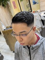 グルーマーズトウキョウ(GROOMER/S TOKYO) スキンフェード×サイドパート