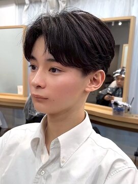 ナチュラル 渋谷(NATURAL) フェザーパーマ／スパイキーショート／［メンズ／渋谷］