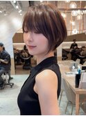 □丸みショートボブ/レイヤー/20代30代40代50代/顔周りカット