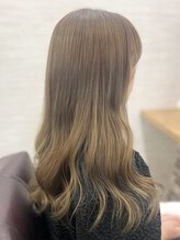 アストリーヘアーラウンジ(astory hair lounge)