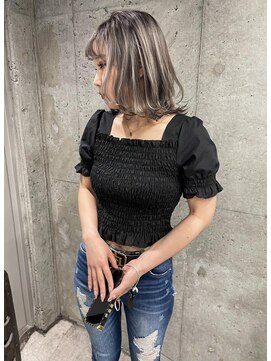 アコ(Aco) ★プラチナベージュ系ハイライト★