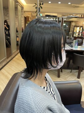 キャラ 池袋本店(CHARA) 顔周りのザクザク束感がカワイイ！ウルフカット【ウルフ/大村】