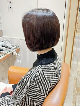 ネオリーブ クタ 町田店(Neolive kuta) 【Ｎｅｏｌｉｖｅｋｕｔａ町田店】切りっぱなしボブ