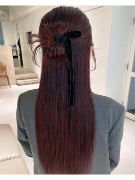 ロイリー バイ ローウェ 立川(Loely by Louwe) カチモリヘア/ハーフアップカチモリ