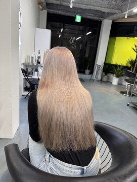 ベル(BEL) ホワイトベージュ/ハイトーン