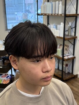 ラウラサン(RauRa.SAN) シースルーフェザーショート