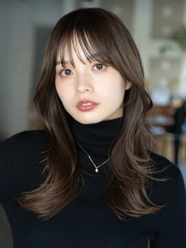 エインアンリー 明治神宮前(AIN.ANLY.) 黒髪クラゲヘアーオリーブグレー小顔ココアベージュ韓国ヘア