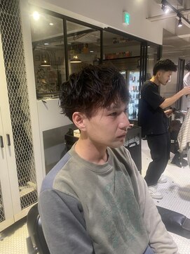 フランクスバーバーザスタンド(Frank’s barber the stand) MEN’S HAIR/波巻ツイストスパイラル/フェザーパーマ/飯田橋