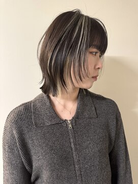 イェン(Yen.) レイヤーボブデザインカラーウルフボブハイライトカラー