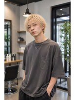 MEN's Baguz MEN'Sカット/ MEN'Sパーマ/ MEN'Sカラー ハイトーンブロンド無造作スパイラルパーマメンズ