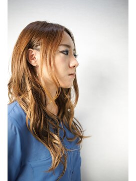 オーバーキャプテンネイキッド(OVER CAPTAIN NAKED) スッキリロングエクステつけ放題×人気の撮影プラン