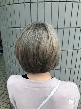 クレル(Creelu) ハイトーンマッシュショート