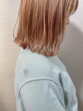 キャンバス バイ ネオリーブ 横浜西口(Canvas by neo.) 切りっぱなし肩ボブレイヤー ハイトーンベージュ