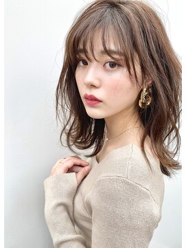 レイラバイアフロート 吉祥寺(Lila by afloat) 暗髪くすみブルーウルフカットレイヤーカット／20代30代40代